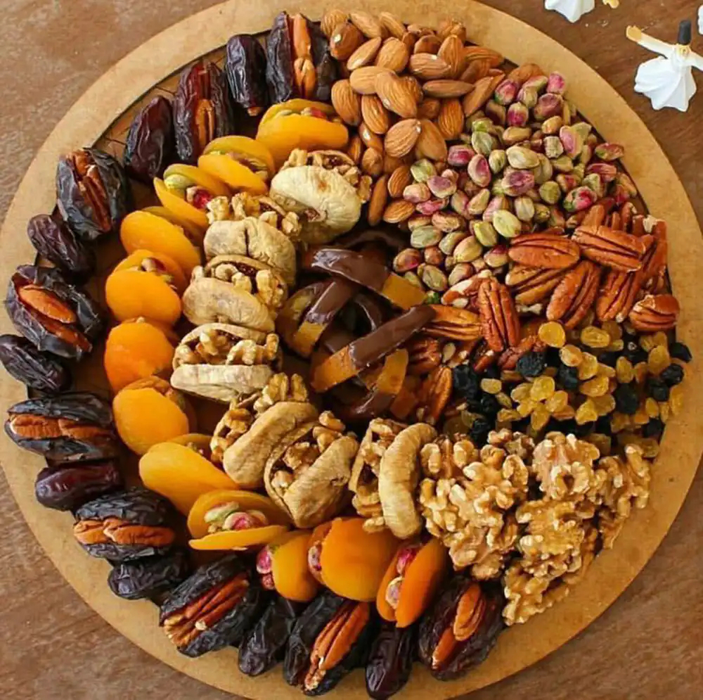 تزیین آجیل و میوه عروس