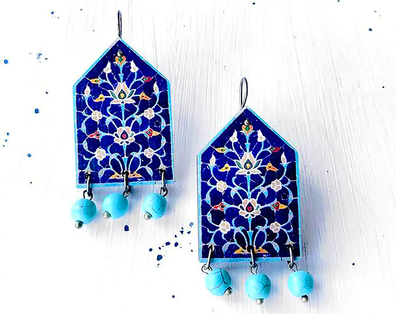 گوشواره با طرح سنتی و اصیل ایرانی
