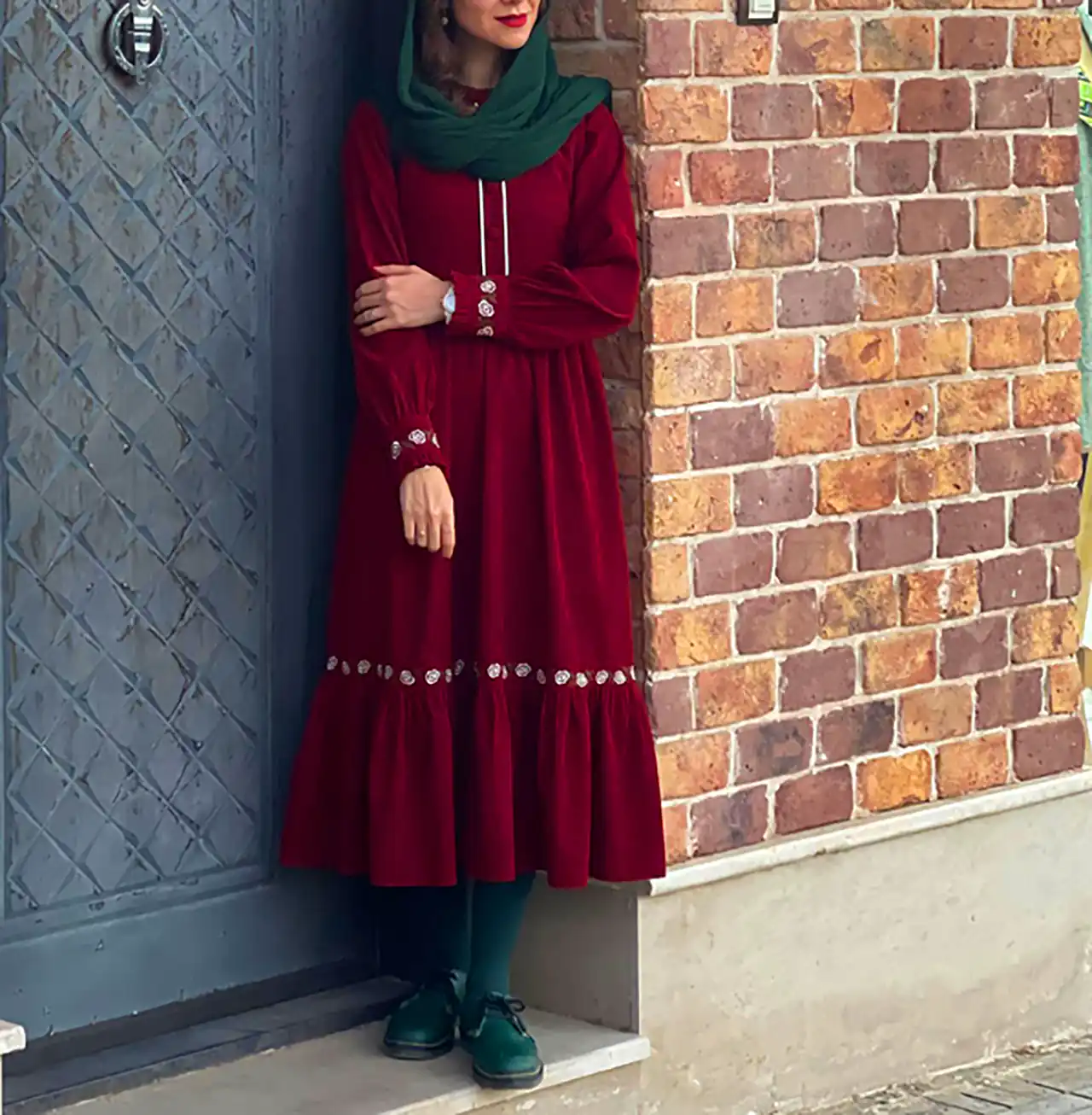 مدل مانتو کاربردی و امروزی زرشکی