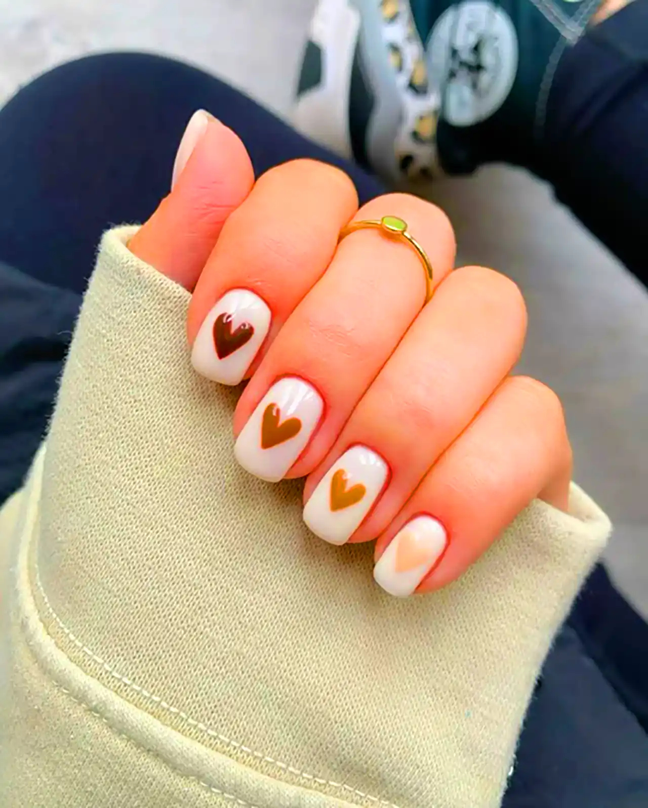 طرح ناخن مینیمال پاییزی