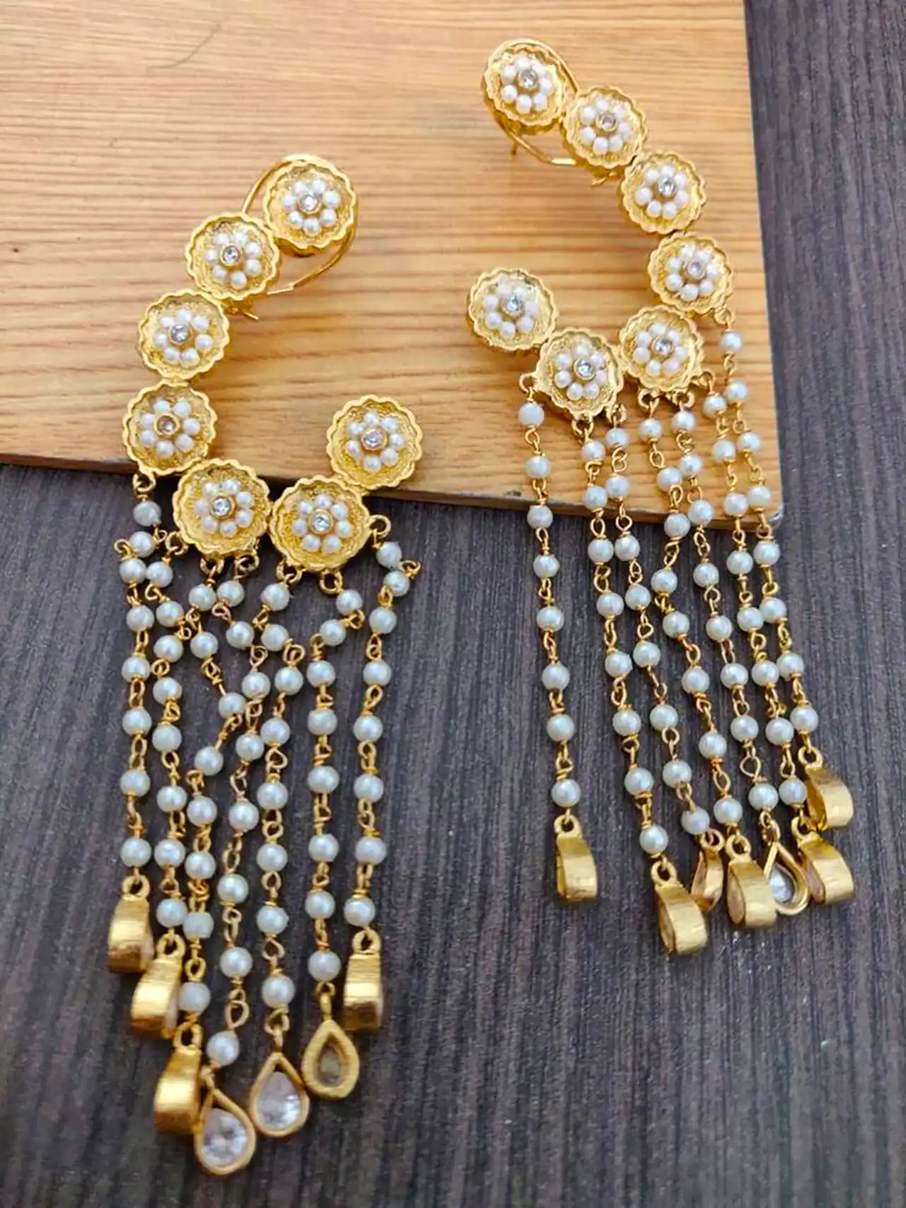 گوشواره کلاسیک زنانه