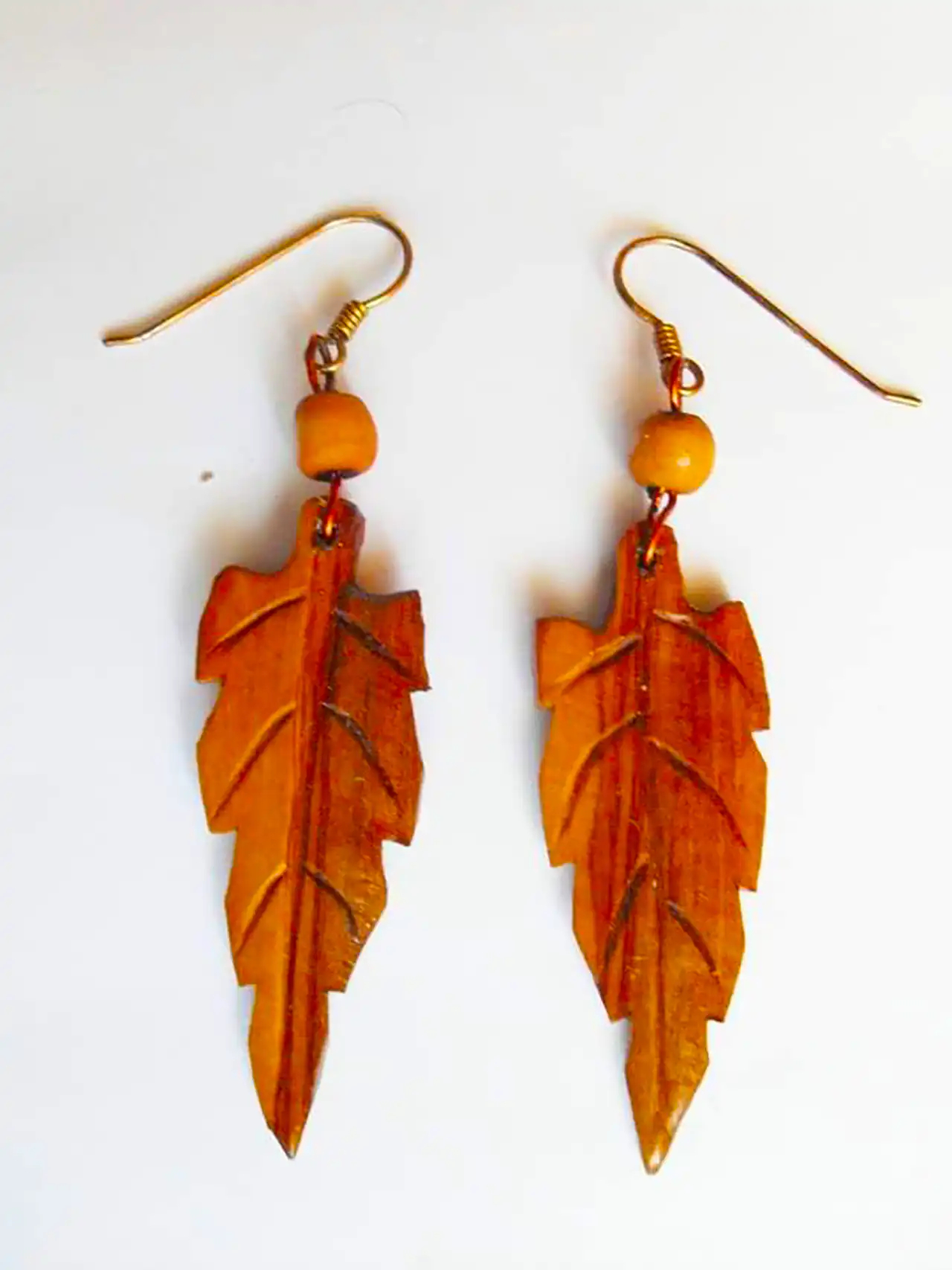 گوشواره چوبی طرح برگ