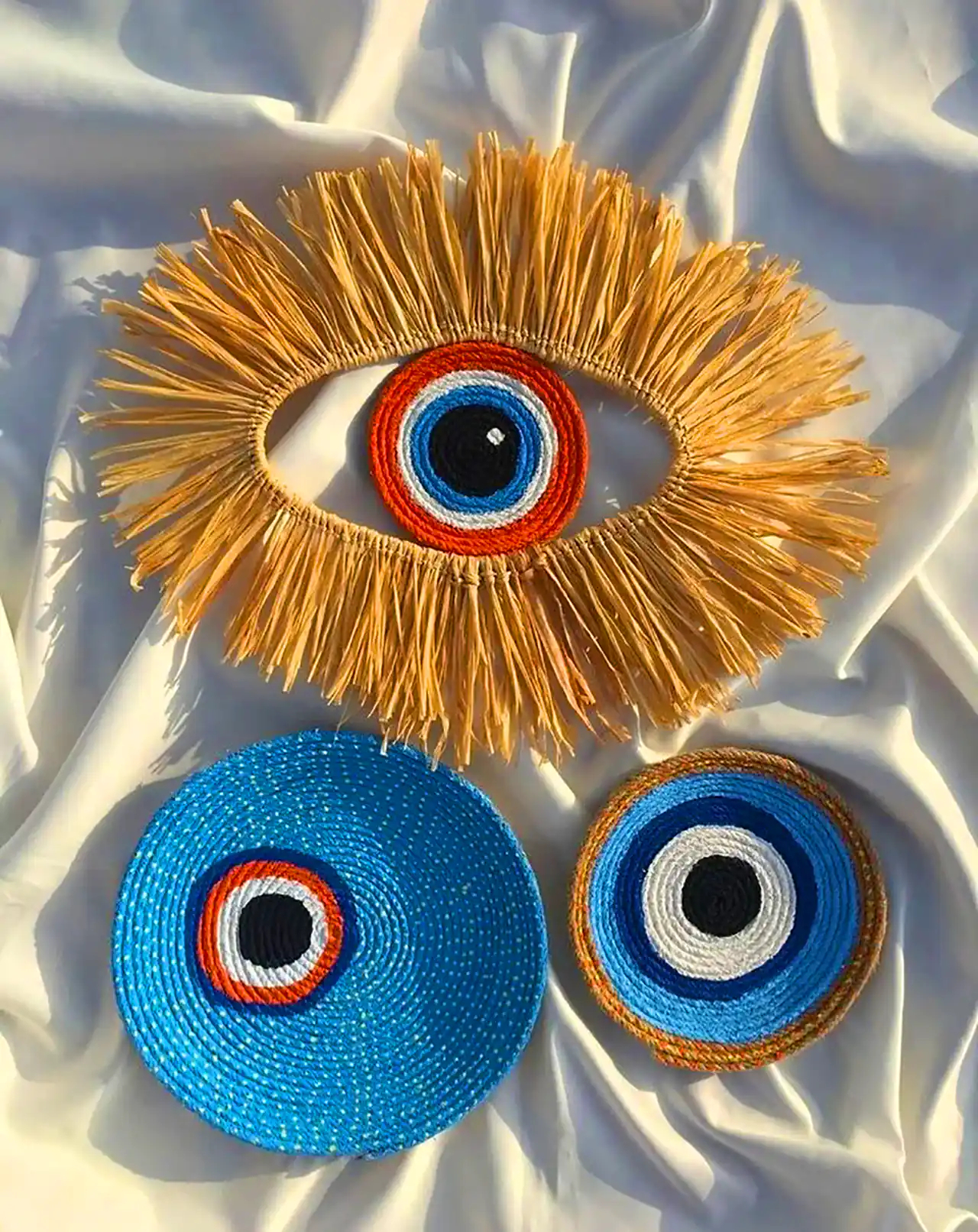 محافظ چشم زخم سنتی و مدرن 