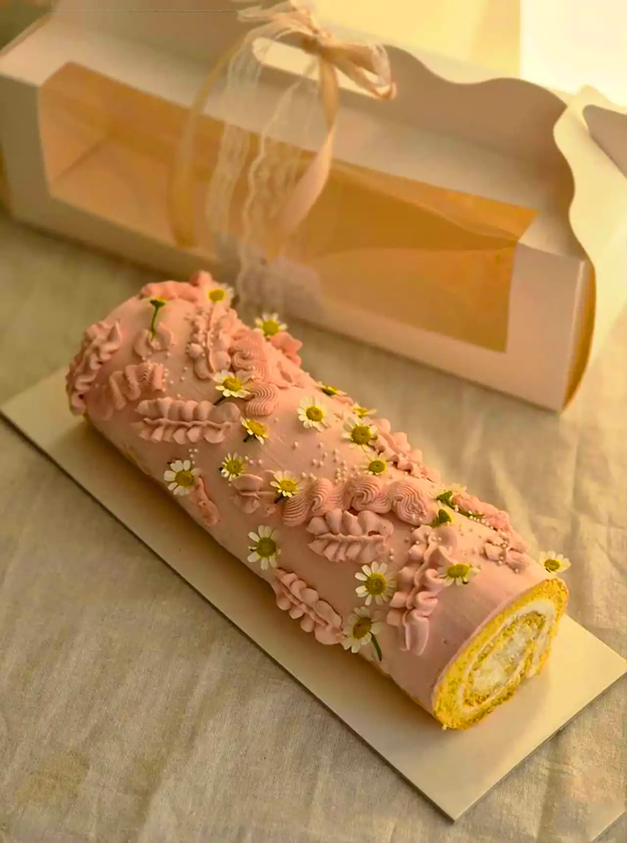 کیک تولد دخترانه صورتی