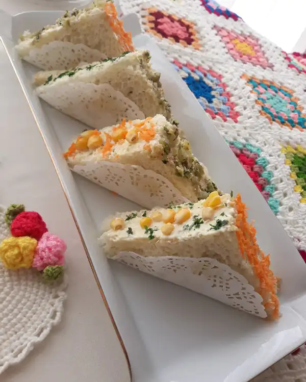 تزیین کیک مرغ تک نفره