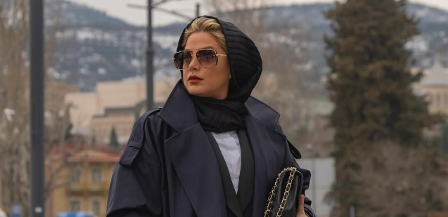 طناز طباطبایی
