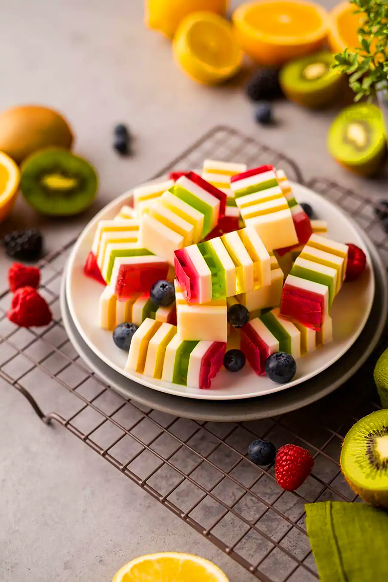 سرو ژله خوش رنگ مجلسی 