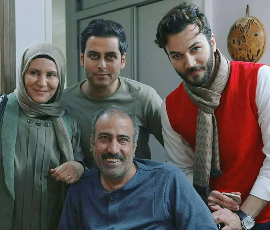 گلچهره سجادیه در پشت صحنه سریال آنام