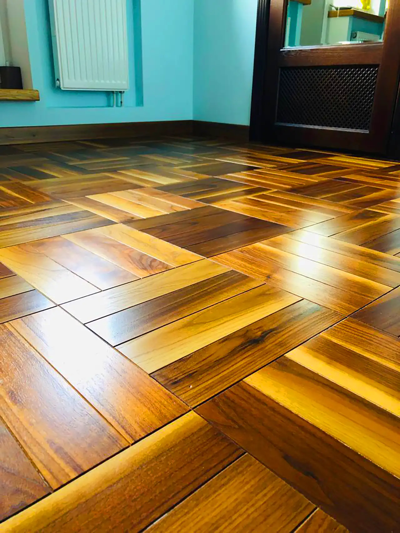 طرح پارکت برای پذیرایی