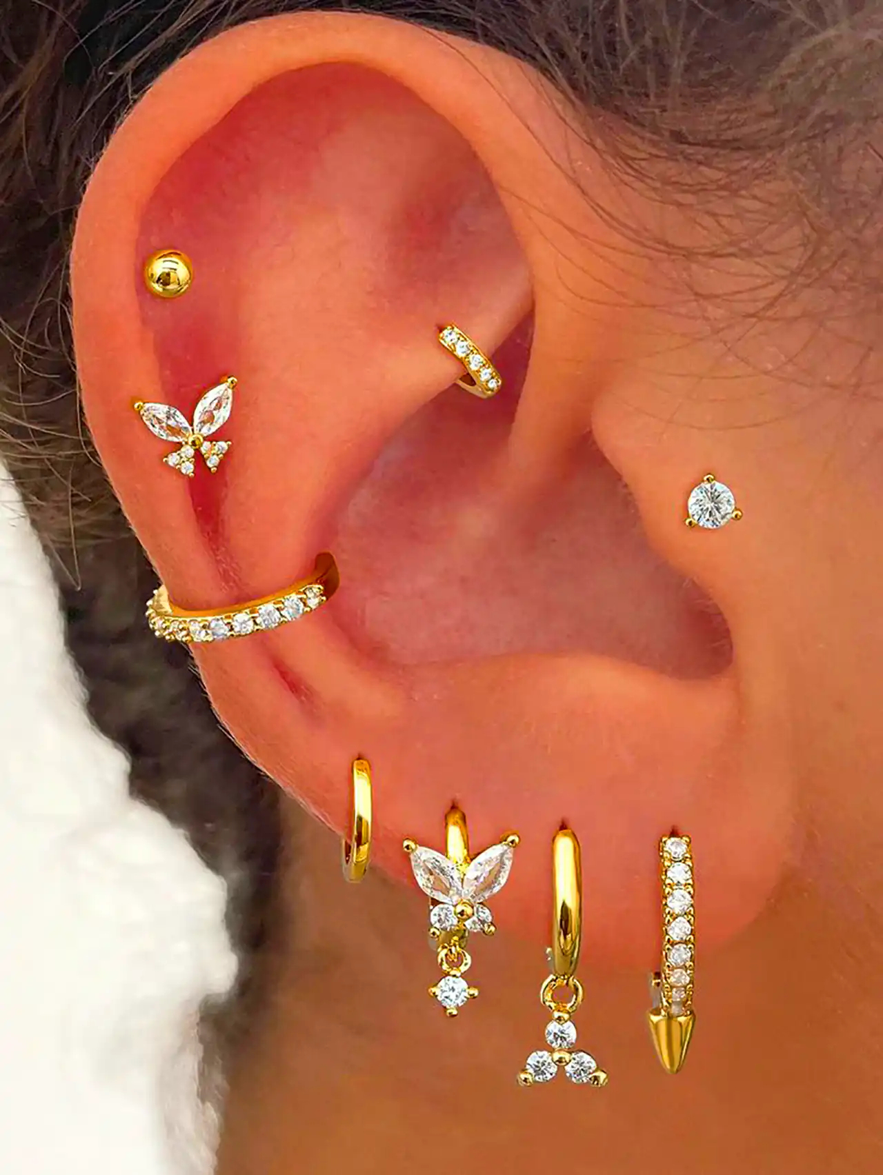 پیرسینگ گوش رنگ ثابت