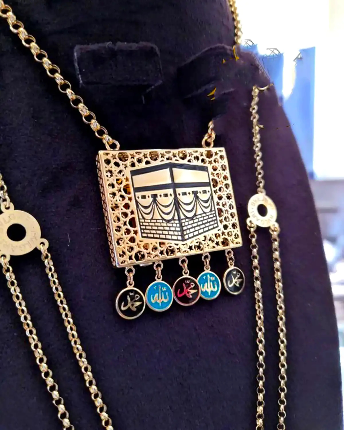 توگردنی شیک مذهبی