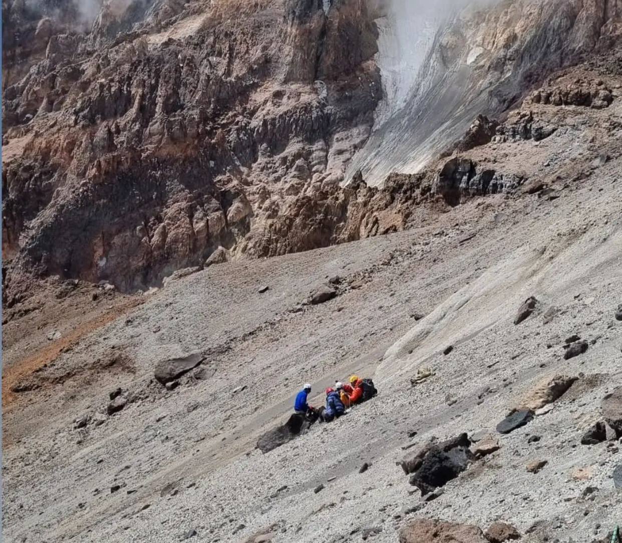 مرگ تلخ یک کوهنورد در علم کوه ! + عکس مهدی شایگان و عکس های محل حادثه 