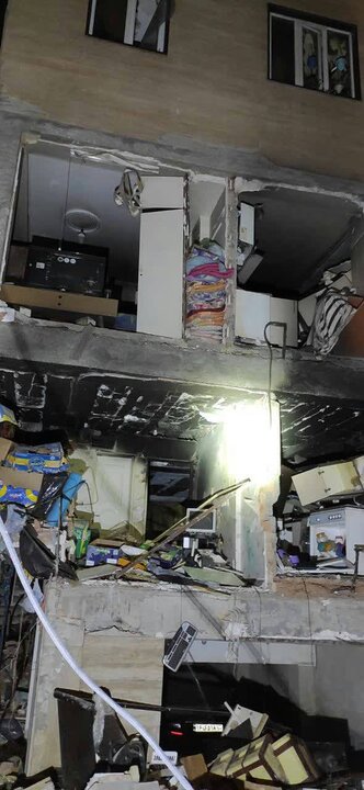 تخریب واحد مسکونی در خیابان دماوند تهران / مرد 35 ساله دچار سوختگی شد