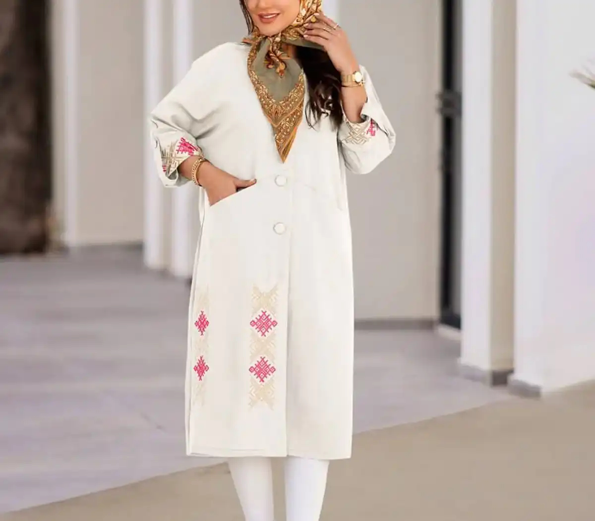 مانتو زنانه با طراحی مدرن