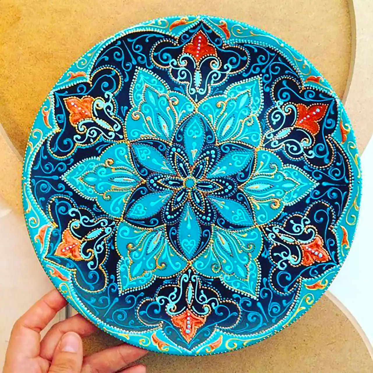 بشقاب ماندالا تزئینی