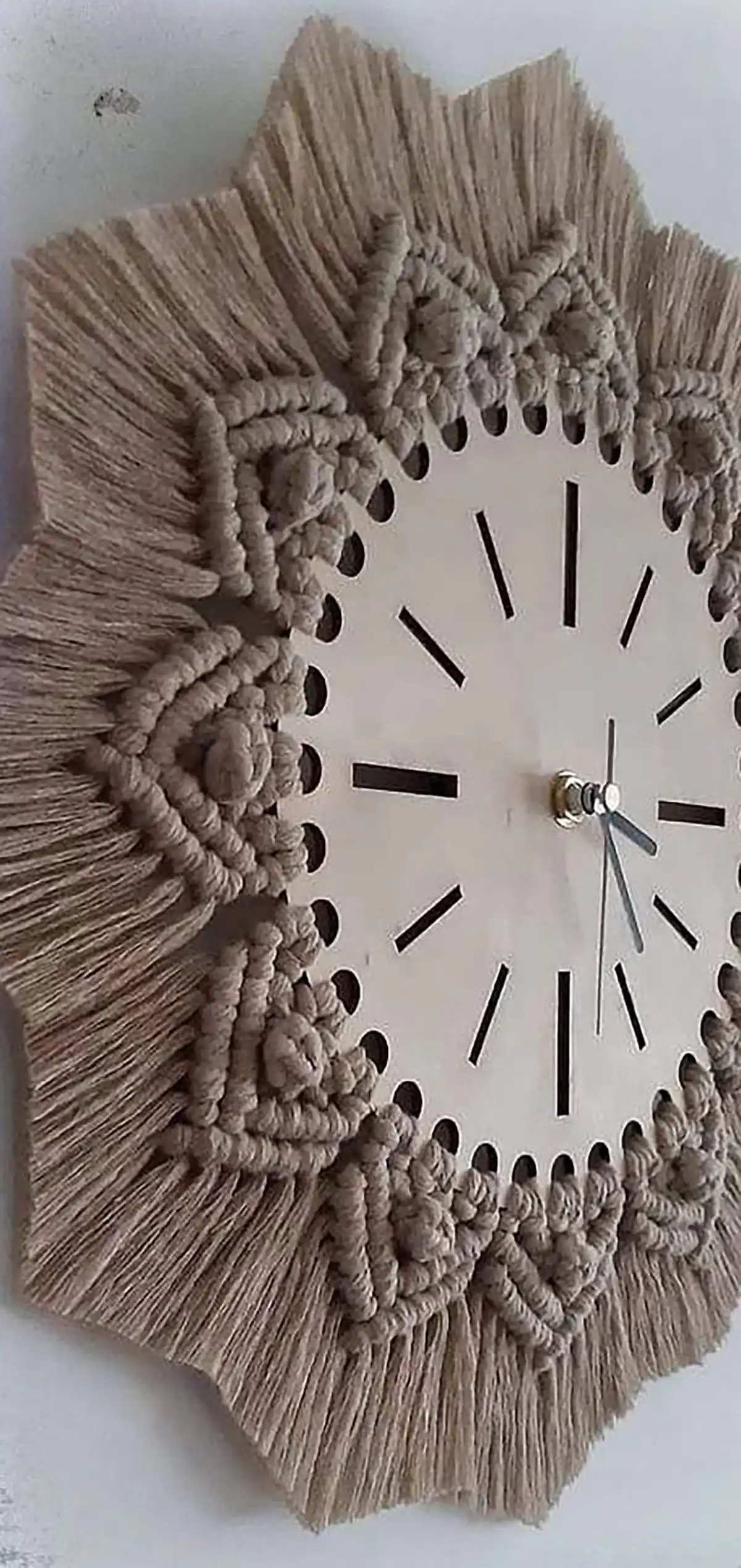 ساعت دیواری شیک مکرومه