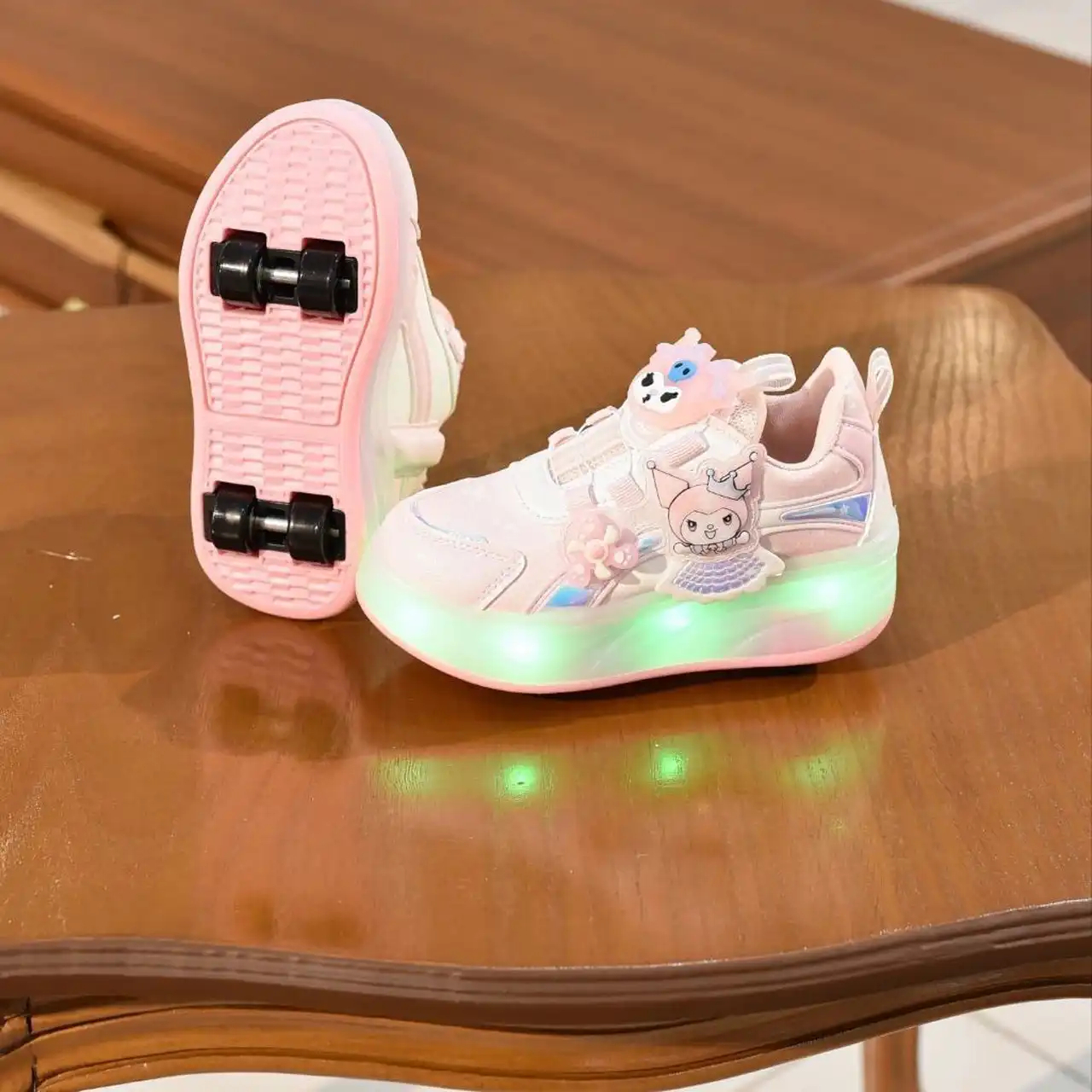 کتونی کیوت بچه‌ گانه + جدیدترین و خفن ترین مدل های کتونی بچه‌ گانه دخترانه و پسرانه