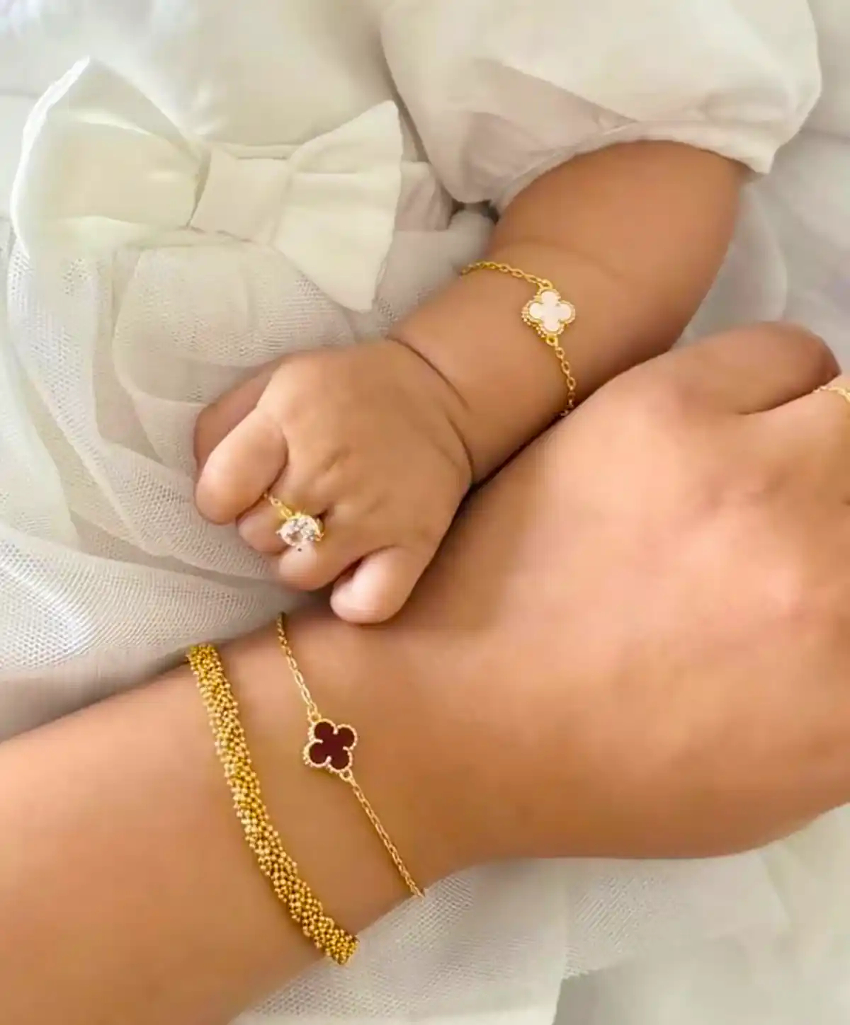دستبند طلا نوزادی شیک