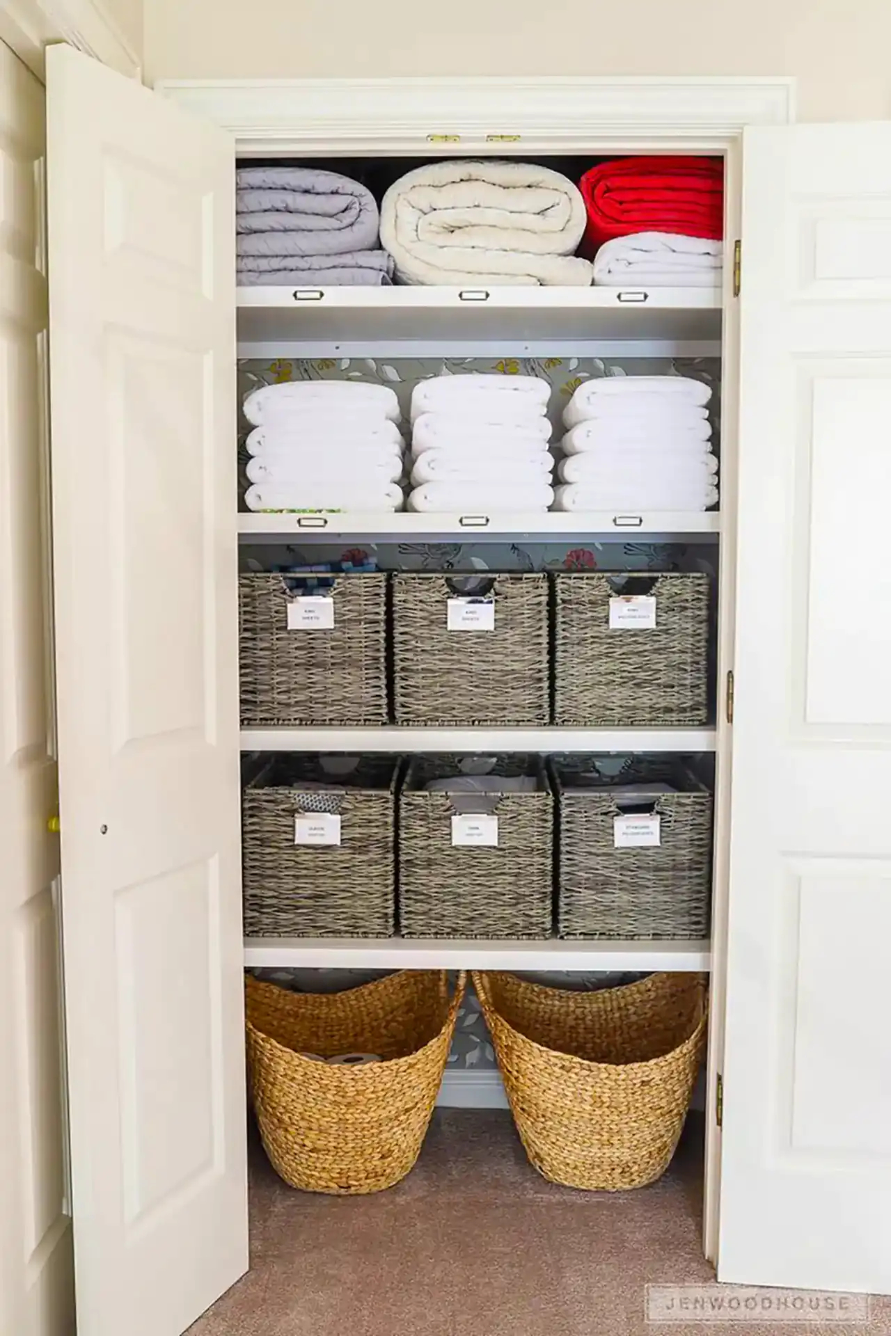 ایده های جالب برای چیدمان کمد دیواری + بهترین ایده ها برای چیدمان کمد دیواری