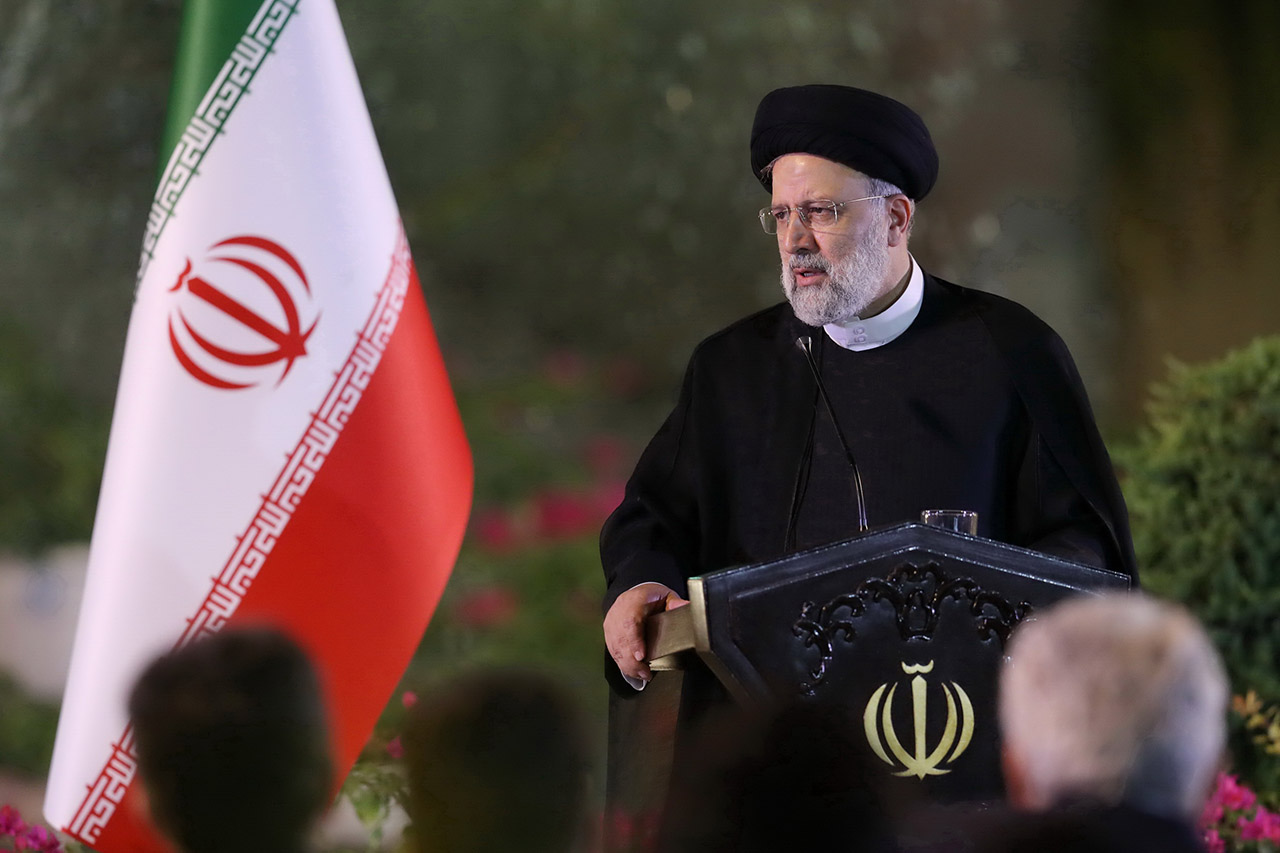 آیت الله سید ابراهیم رئیسی رییس جمهور در دیدار جمعی از مدال‌آوران المپیادهای علمی کشوری و جهانی