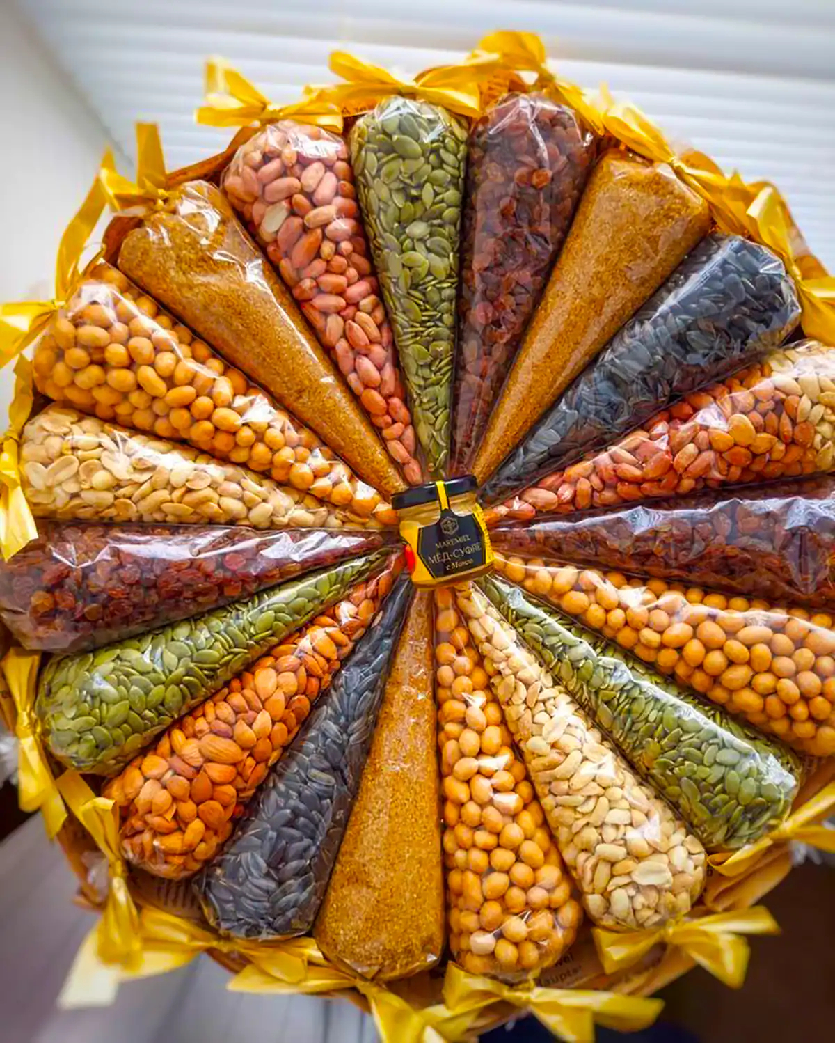 تزئین کادو بله برون