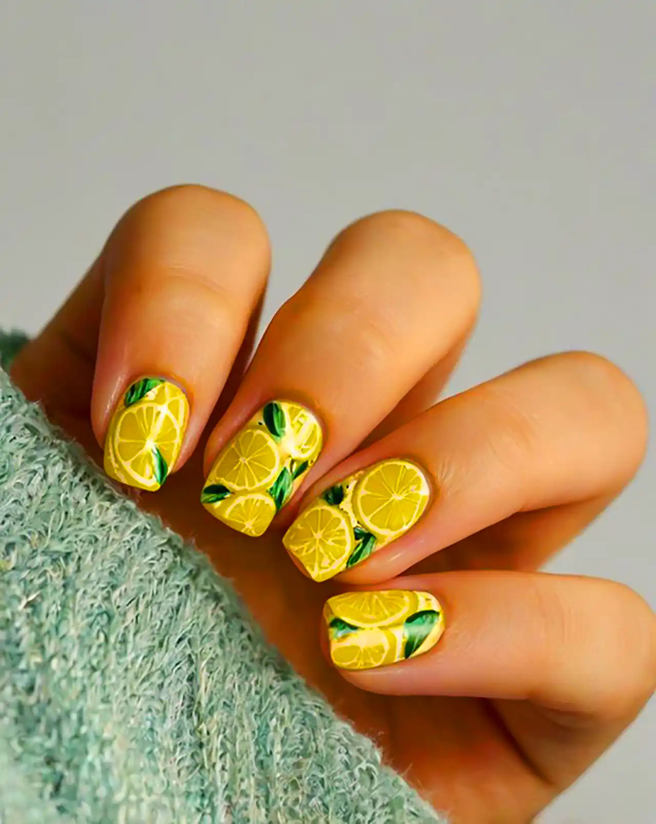 دیزاین ناخن با طرح لیمو