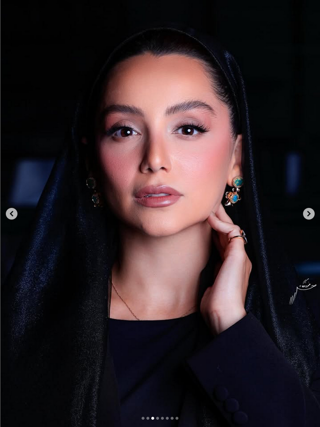 نازنین بیاتی