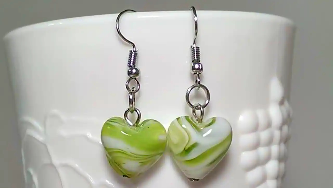 گوشواره قلبی سبز