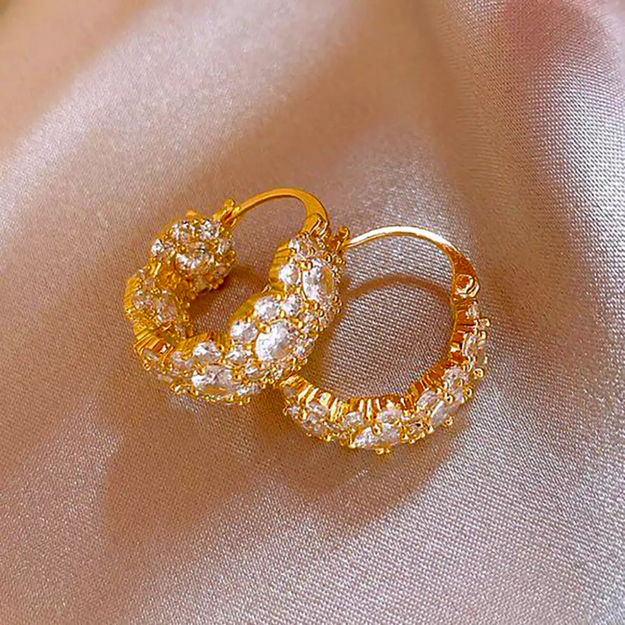 گوشواره حلقه ای کارشده طلا