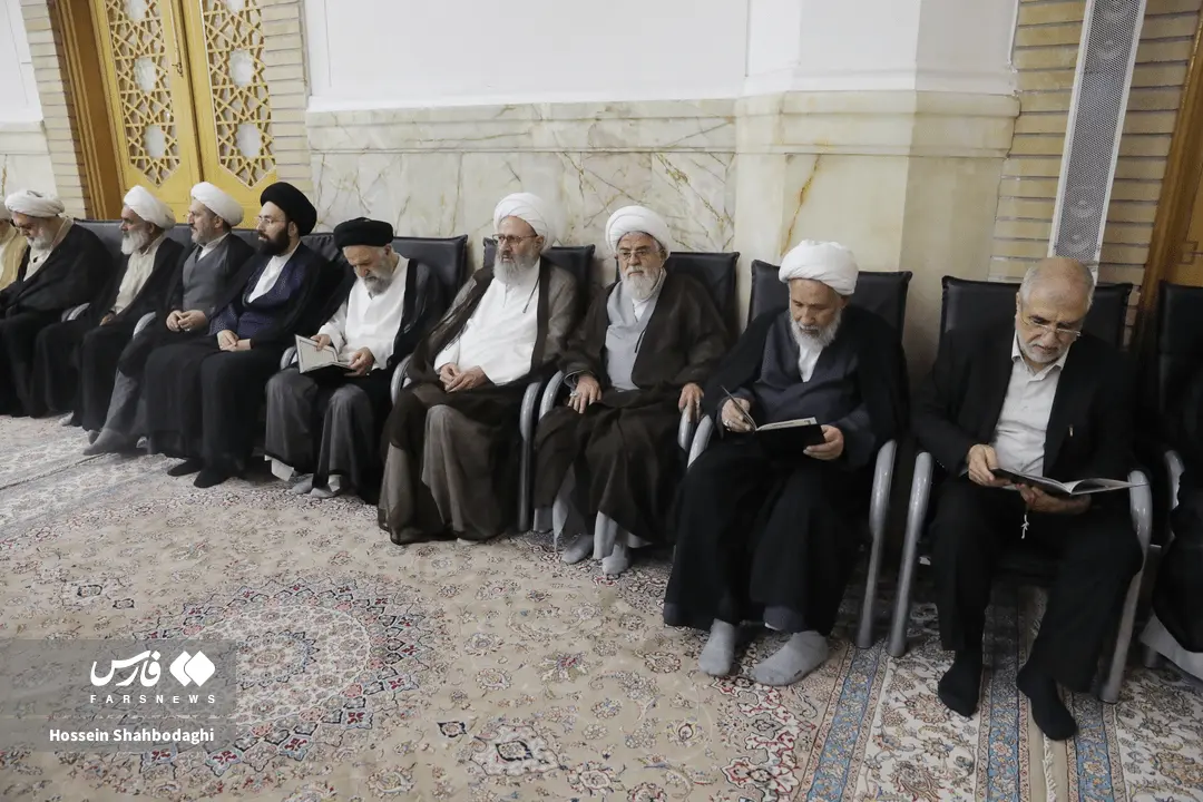 تصاویر: مراسم بزرگداشت هفتمین شب رحلت آیت الله شبیری زنجانی
