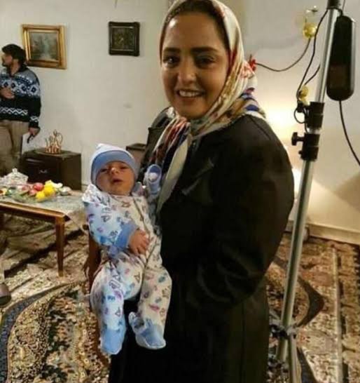 نرگس محمدی