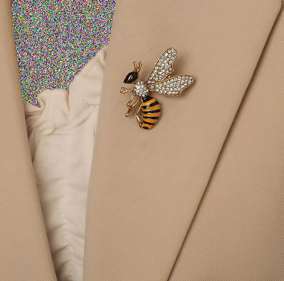 سنجاق سینه فانتزی دیجی کالا مدل سنجاق سینه دست ساز سنجاق سینه جواهر دوزی شیک سنجاق مانتو جلو باز سنجاق سینه جواهر دوزی دیجی کالا سنجاق لباس دیجی کالا