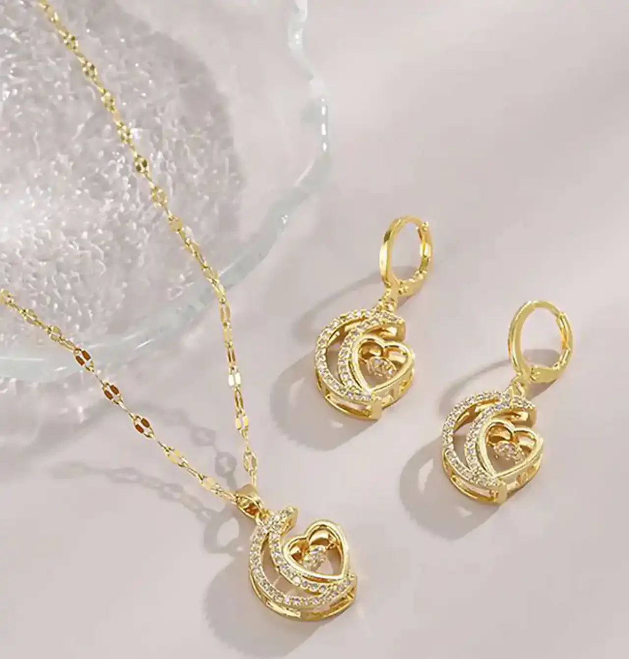 انواع مدل نیم ست طلا + زیباترین مدل های نیم ست طلا بسیار شیک و لاکچری