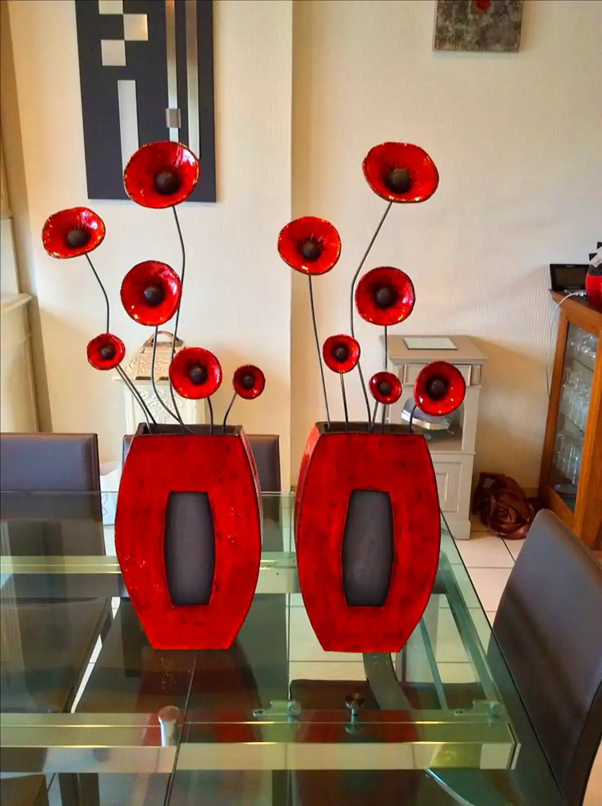 دکوری گل لاله سرامیکی قرمز