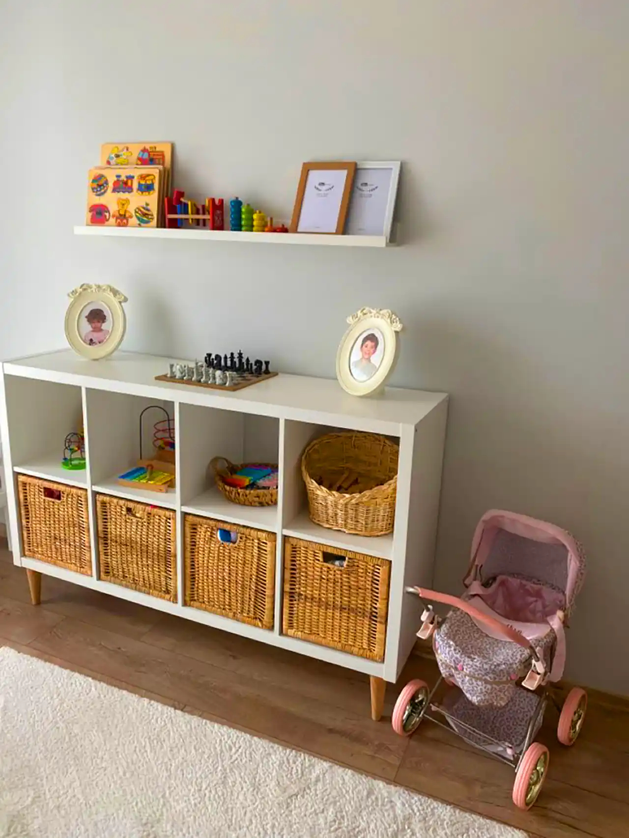 قفسه مینیمال اتاق کودک