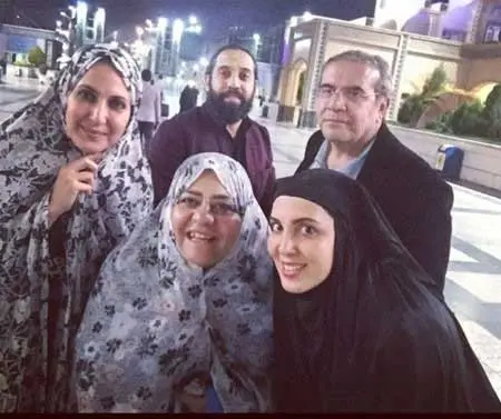 هنرمندان در حرم امام رضا