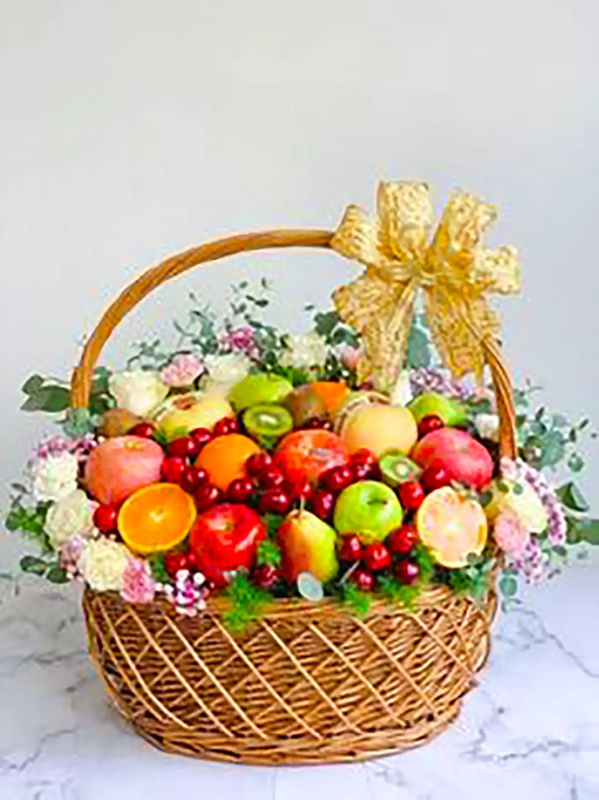 سبد میوه کادویی عروس