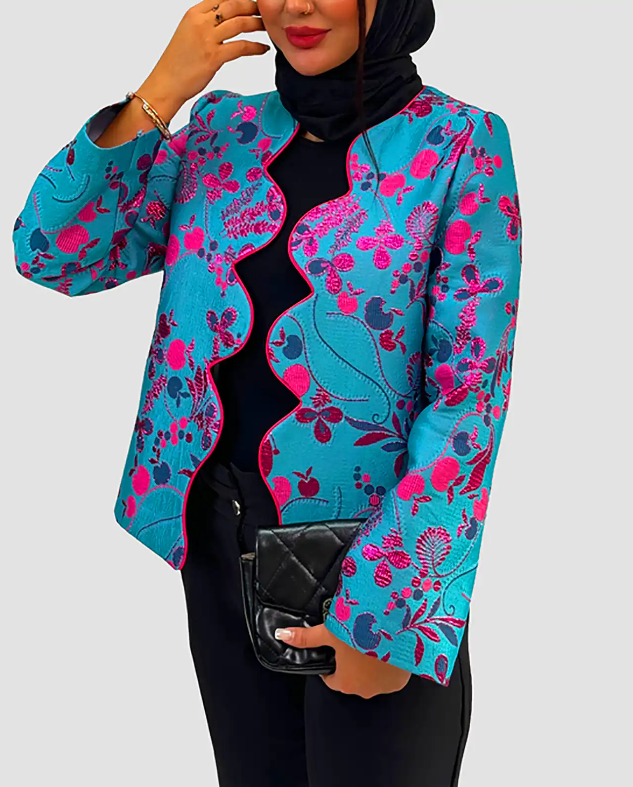 تیپ زنانه اسپرت و روزمره 