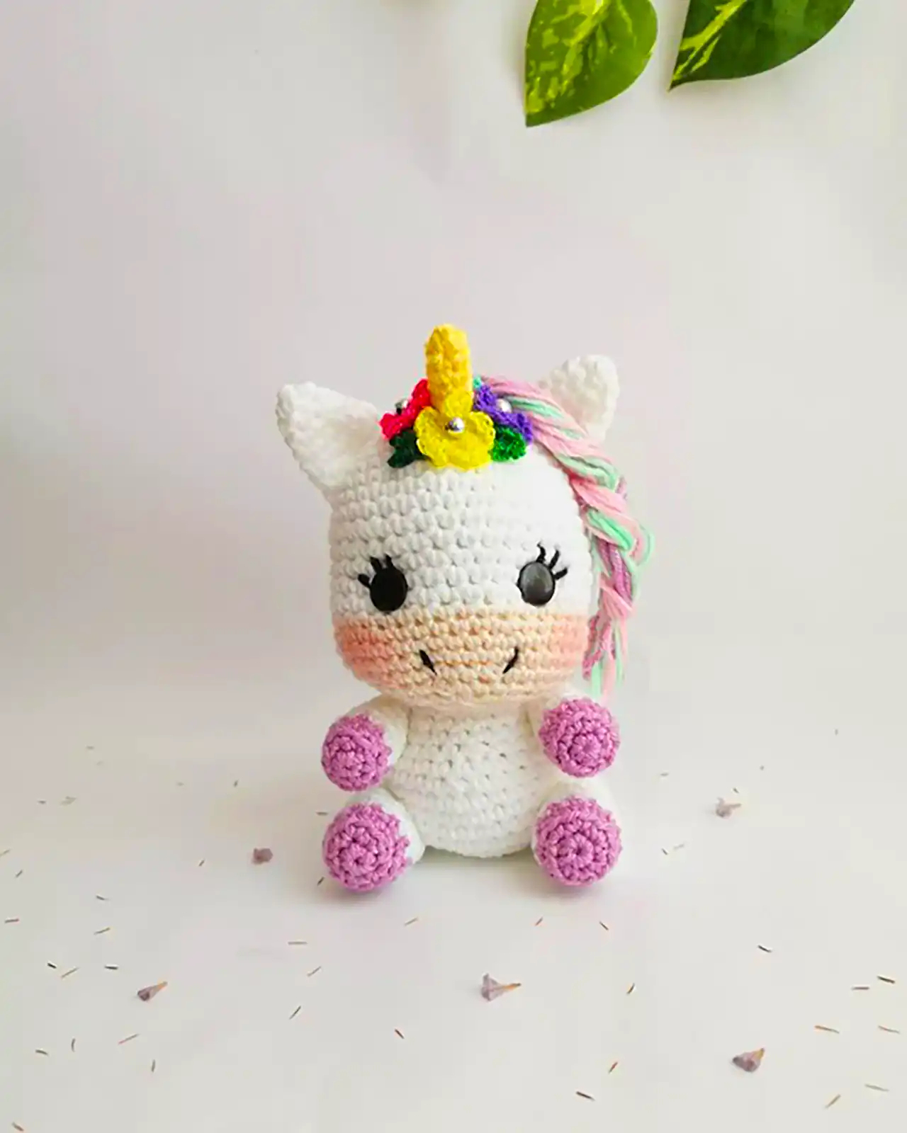 عروسک یونیکورن قلاب بافی 