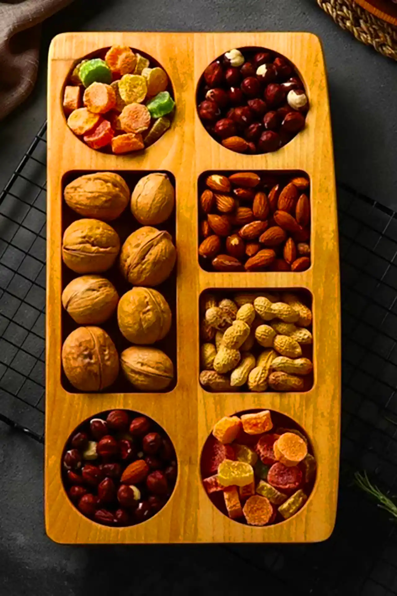 ظرف آجیل چوبی