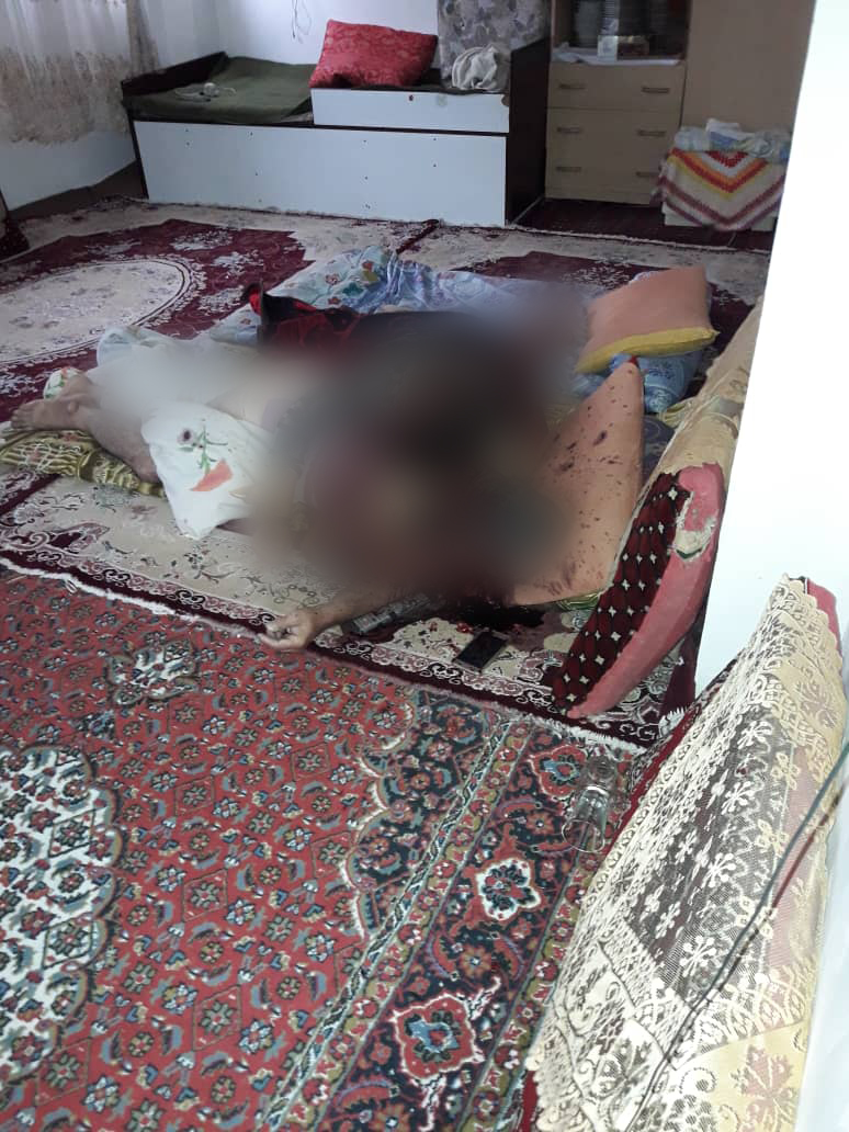 فیلمبرداری نوعروس از قتل با داس توسط داماد / پدر و نامادری کشته شدند + عکس