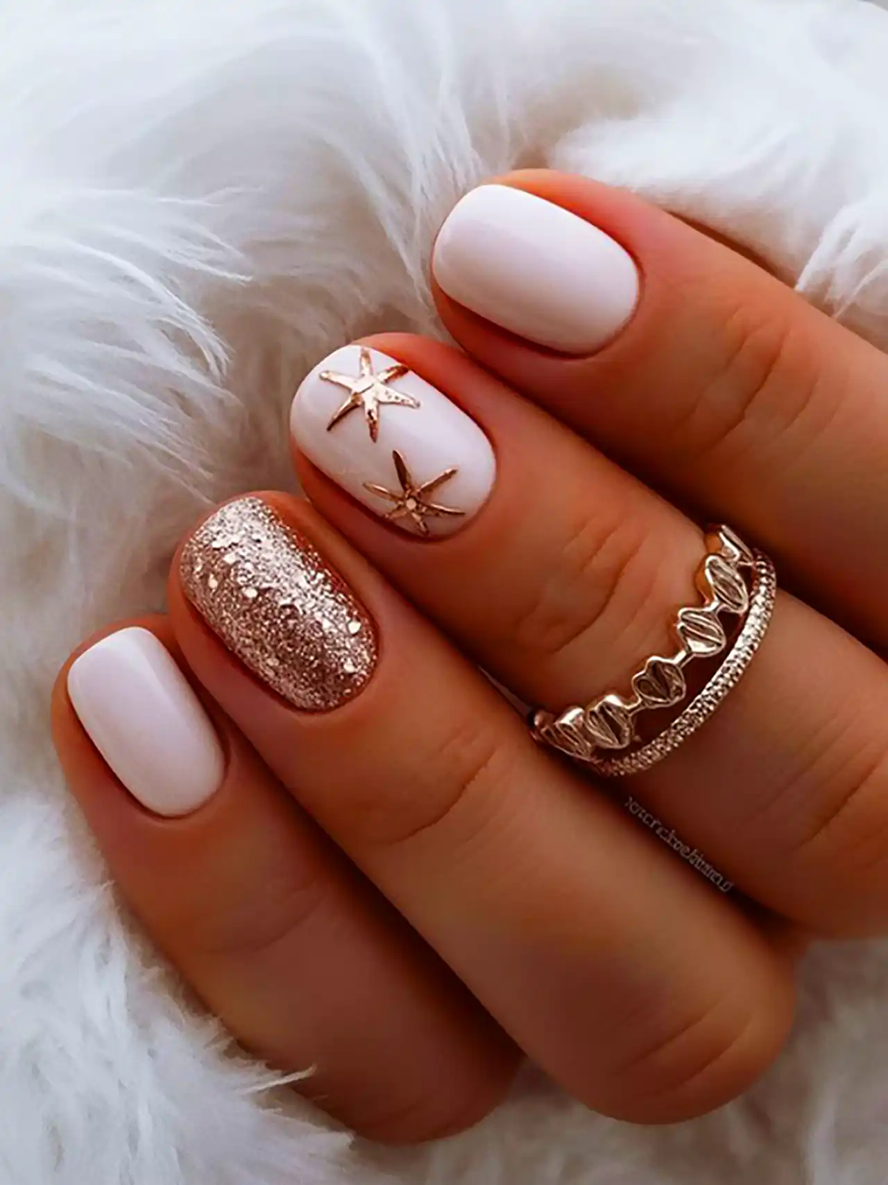 مدل ناخن کوتاه و ظریف 