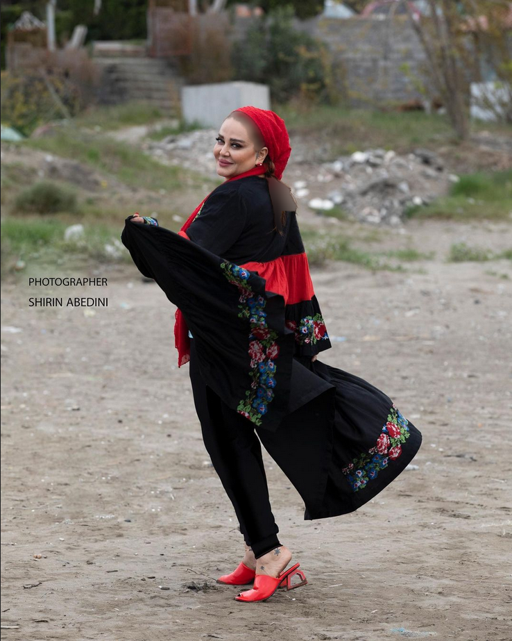 باد حجاب بهاره رهنما را برد ! + عکس جنجالی دیگر از خانم بازیگر !