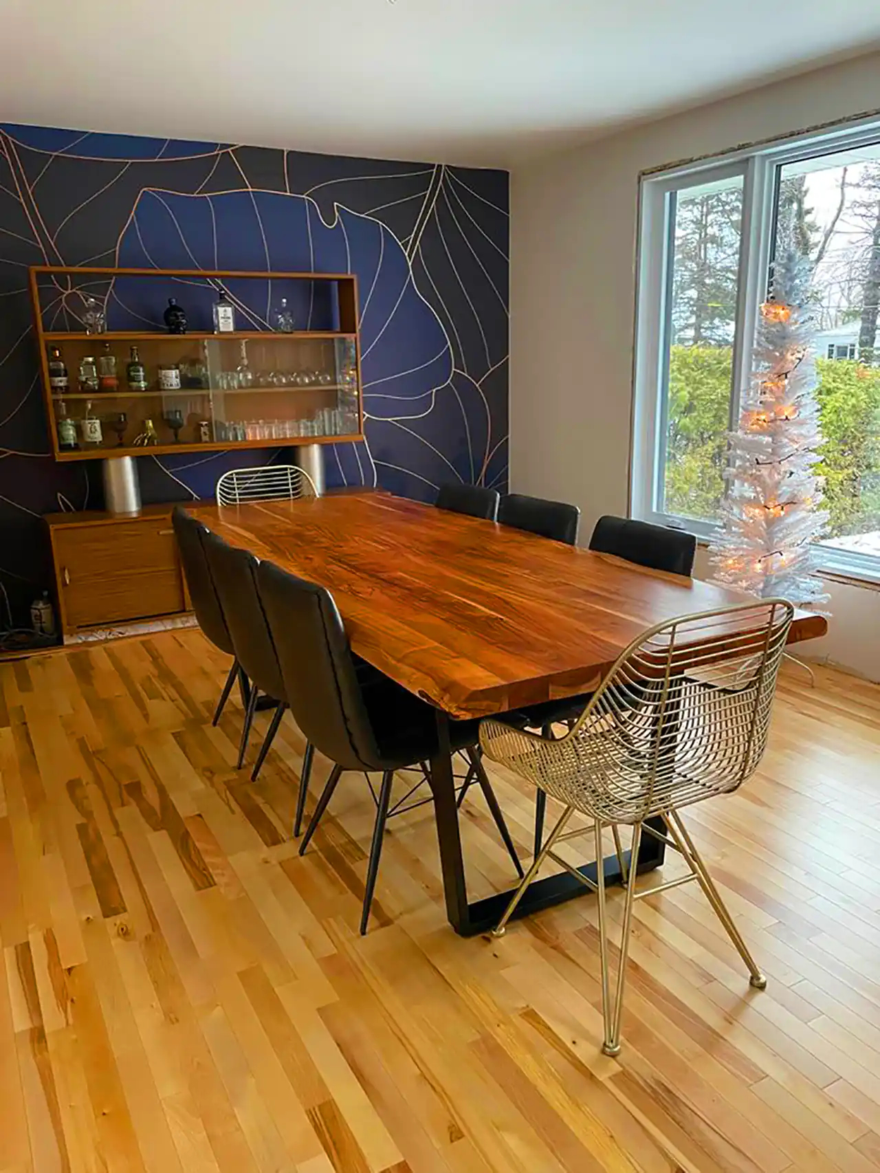 میزغذاخوری چوبی شیک