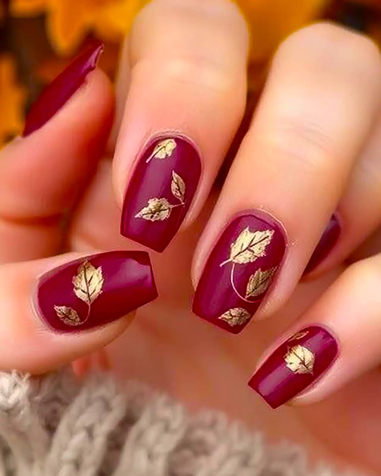 طرح برگدار برای ناخنها