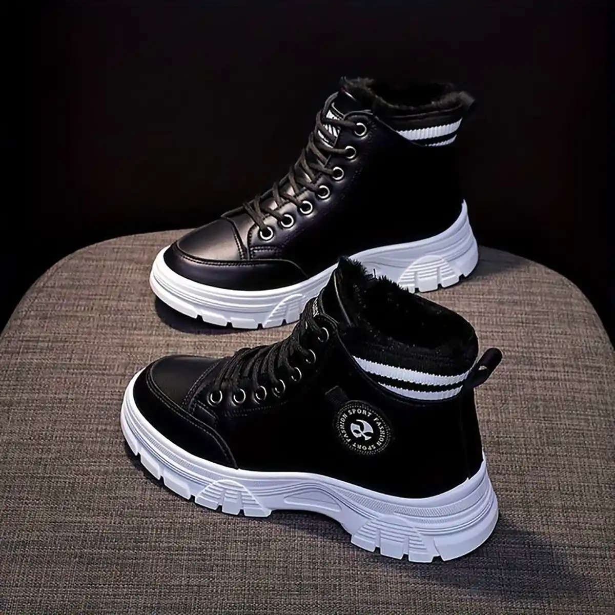 نیم بوت شیک پاییزه