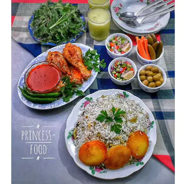 تزیین باقالی پلو ساده