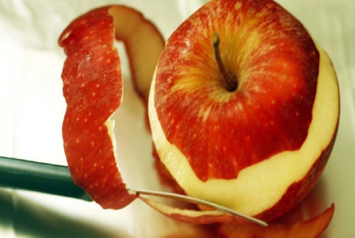 سیب پوست کنده