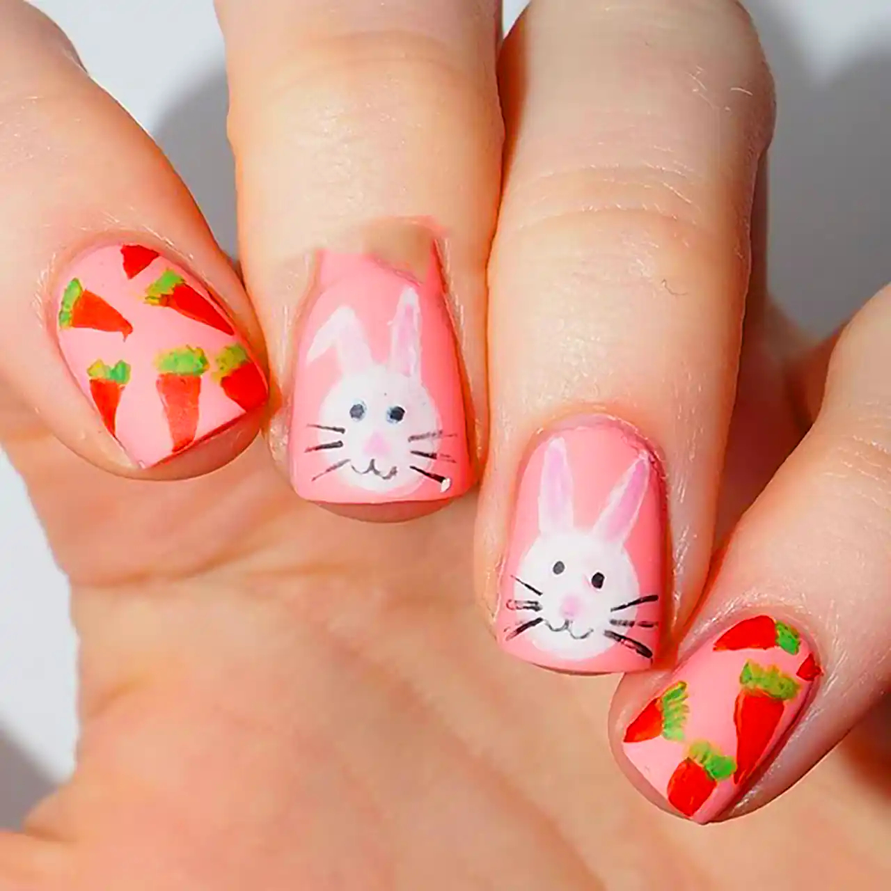 دیزاین ناخن خرگوشی بانمک
