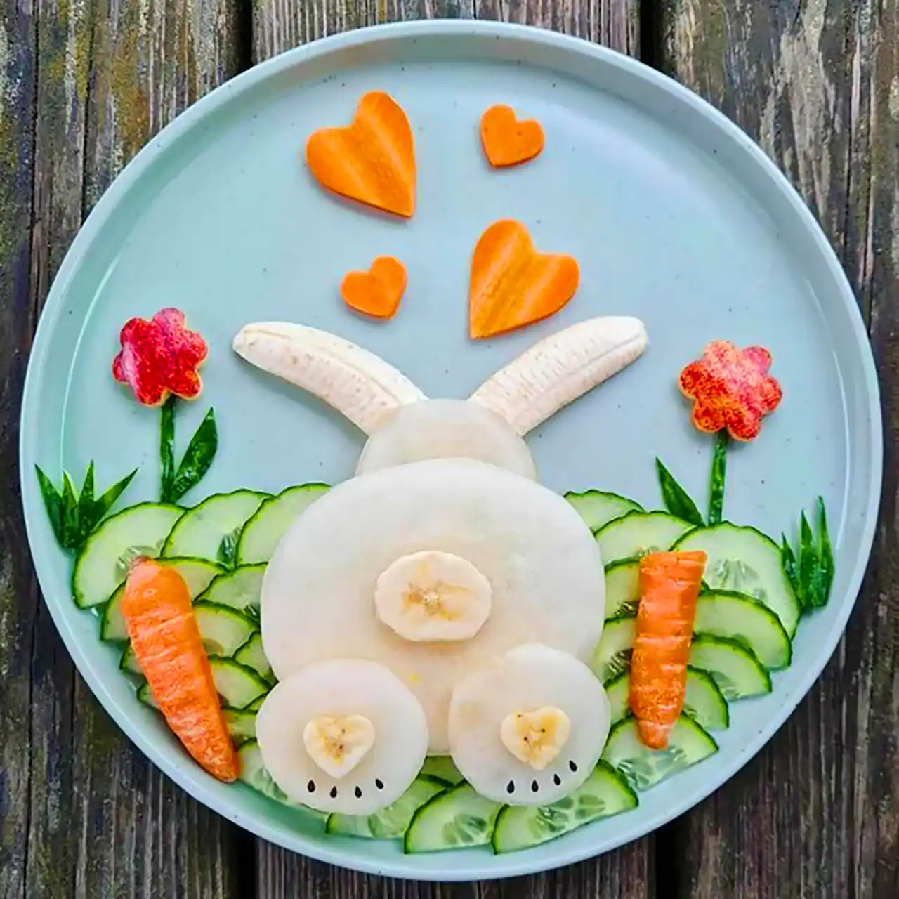 بشقاب صبحانه اشتها برانگیز کودکان